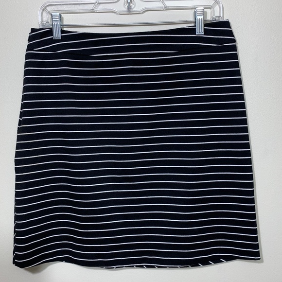 Darjoni Black White Chevron Stripe Skirt Size 6 Stretch A-Line Pockets Work Offi - Picture 9 of 10